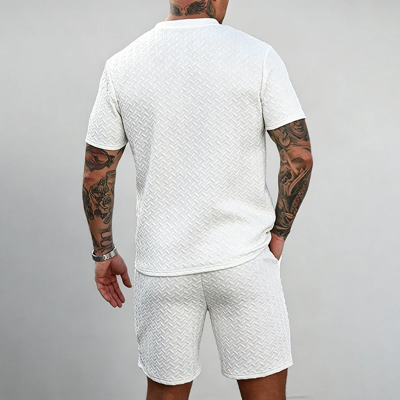 Camiseta y Shorts Cuello Redondo,. - Imagen 2